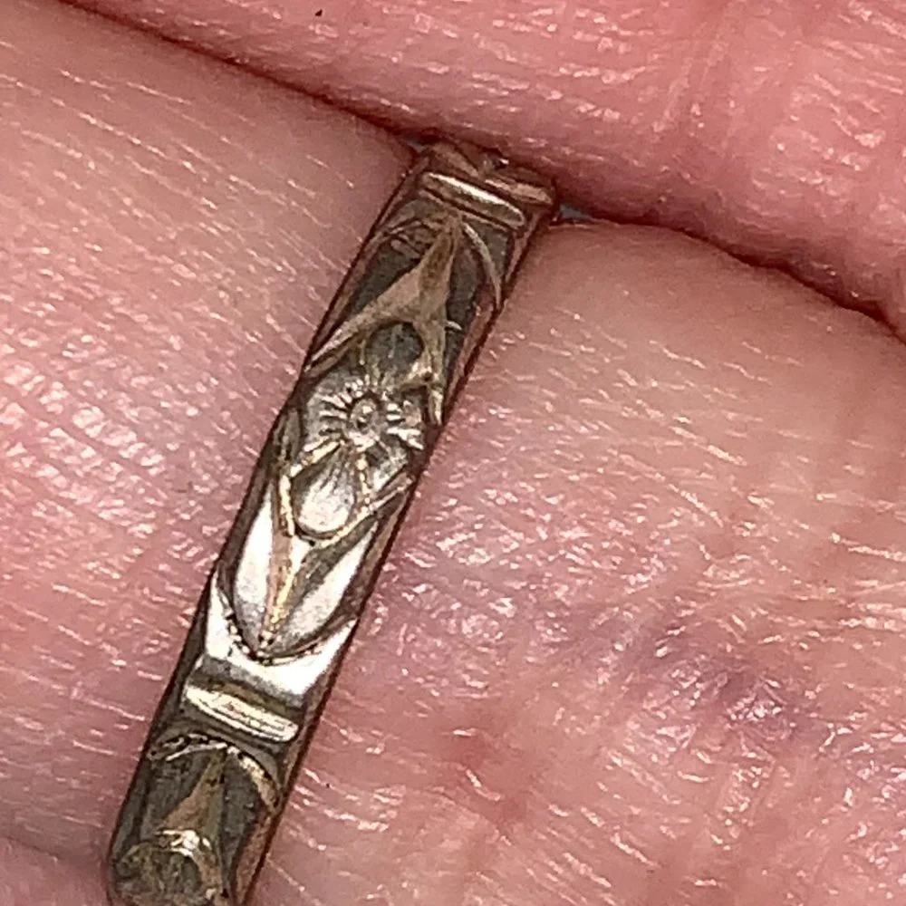 3/4 3mm Sterling Silver Floral Ring